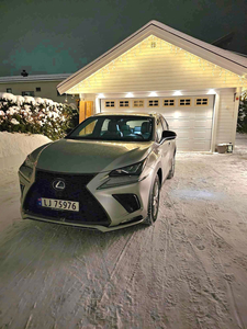 Lexus NX 300h F Sport S