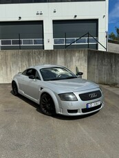 Audi TT TT 1.8-224 QUATTROSPORT-OPTIKK