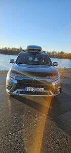 Mitsubishi Outlander OUTLANDER PHEV 2.4-135 4WD