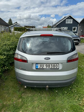 Ford S-MAX 2.0-140 D