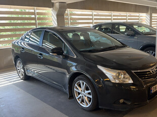 Toyota Avensis AVENSIS 1.8-147