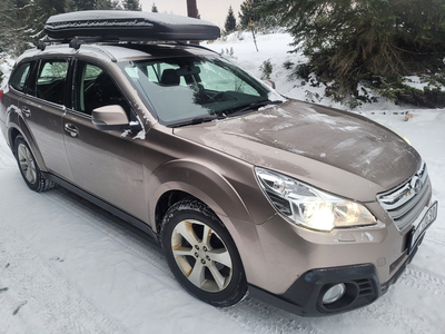 Subaru Outback 2.5i Premium Lineartronic