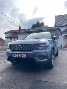 Volvo XC40 Recharge 408hk AWD/Krok/Panorama/360/Harman Kardon