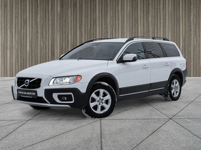 Volvo XC70 2,4 D4 163 HK 4X4/MANUELL/NY SERVET/H.FESTE/SKINN/DAB+