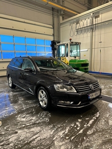 Volkswagen Passat PASSAT 1.6-105 D