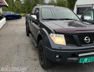 Nissan Navara 2.5 174HK 4X4 HENGERFESTE CRUISEKONTROLL