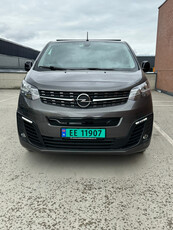 Opel Vivaro KUPP! L2 75kWh 136hk Innredning