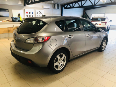 Mazda 3 2.0 150hk Lav Km