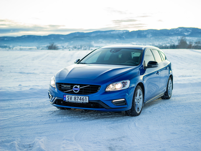 Volvo V60 V60 D5 AWD R-Design | Polestar