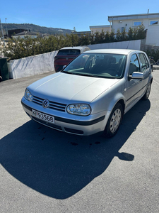 Volkswagen Golf GOLF 1.6-105