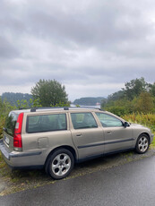 Volvo V70 D5