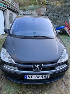 Peugeot 807 2.0-120 D