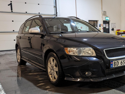 Volvo V50 V50 2.0-136 D R-Design EU-OK 2025