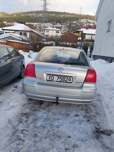 Toyota Avensis AVENSIS 1.6-110