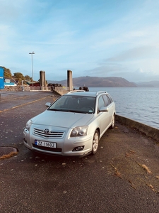 Toyota Avensis AVENSIS 2.0-126 D