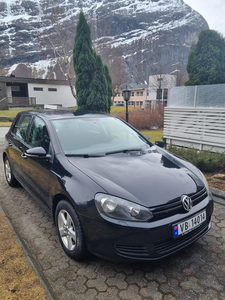 Volkswagen Golf GOLF 1.6 TDI- NYLIG EU-GODKJENNET OG LAV KM!