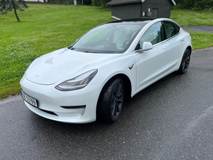 Tesla Model 3 Performance AWD