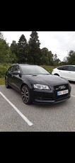 Audi A3 2.0-180 D RS-Design. Lav km!