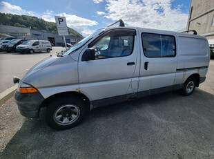 Toyota HiAce HIACE 2.5-102 D 4WD