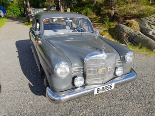 Mercedes-Benz 180 B