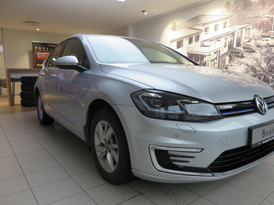 2020 Volkswagen e-Golf E-golf 136 hk *