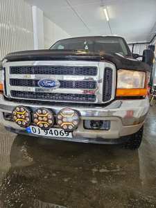 Ford Excursion EXCURSION 7.3-0 D AWD