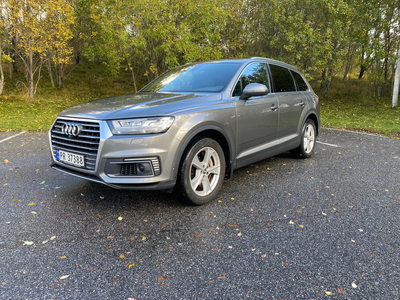 Audi Q7 e-tron 3,0 TDI V6 quattro 5-s