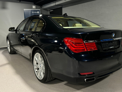 BMW 7-serie 750i V8 xDrive / Individual / ACC / Komf.seter / HUD