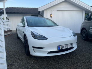 Tesla Model 3 Standard Range Plus RWD