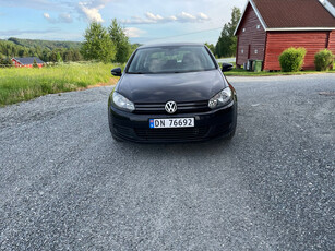 Volkswagen Golf GOLF 1.6-105 D CRUISE, LAV KM