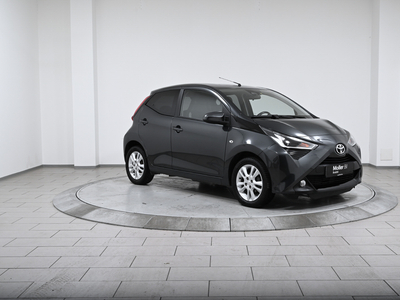 2019 Toyota Aygo x-play+ 1.0 - Cruise, R.kam, DAB+, Isofix