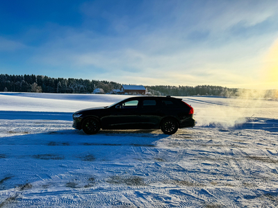 Volvo V90 V90 2.0-320 AWD