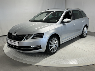 2019 Skoda Octavia 2,0 TDI 150hk Style 4x4 aut. ACC/Webasto/Krok/Canton/Dab