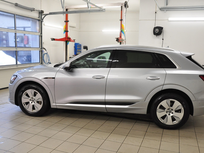 Audi e-tron 55 Prem. Plus | Skinn | 2 xVP | B&0 | Pano | Memory