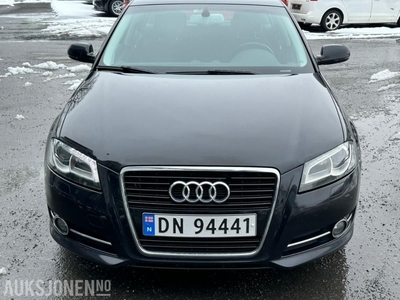 Audi A3 1.6 105HK CRUISEKONTROLL HENGERFESTE S+V DEKK