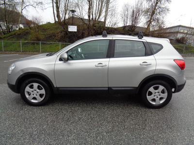 Nissan Qashqai 1.5 dCi 103 HK KROK CRUISE PANORAMA KLIMA AUX DAB+