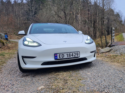 Tesla Model 3 Performance AWD, Facelift, FSD