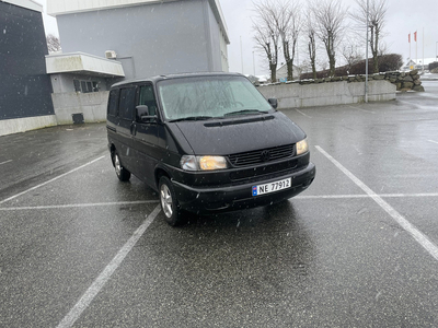 Volkswagen Caravelle Russebil VW CARAVELLE 2.5-102 TDI