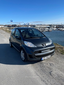 Peugeot 107 107 1.0-68