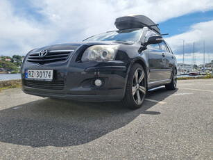 Toyota Avensis AVENSIS 2.0-126 D