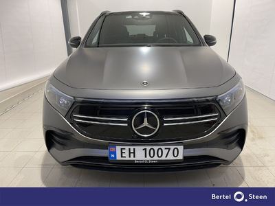 Mercedes-Benz EQA 300 4MATIC AMG Line HENGERFESTE / ADAPTIV CRUISE / PANO