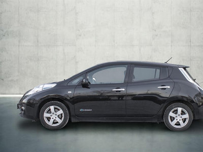 Nissan Leaf | NORSK| 12 AV 12 STREKER| Ny service|