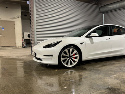 Tesla Model 3 MODEL 3 Performance