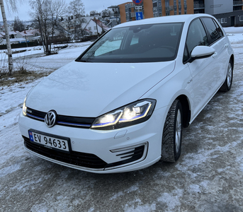 Volkswagen Golf Exclusive (K)