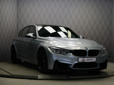 BMW M3 431HK MANUELL M-PERFORMANCE DECAT