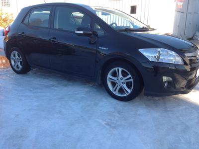 Toyota Auris AURIS 1.8-99