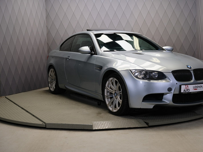 BMW M3 420HK V8 COUPE DKG EDC M-DRIVE NAVI-PRO LCI