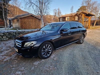 Mercedes-Benz E-Klasse E 220 D 4MATIC 194HK AVANTGARDE TAR INNBYTTE!