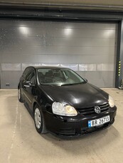 Volkswagen Golf GOLF 1.6-102 (DELEBIL)