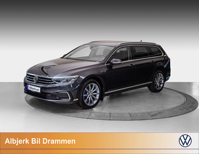 2020 Volkswagen Passat GTE FL Exclusive Webasto,Skinn,H-feste,Led-Matrix,360-kamer